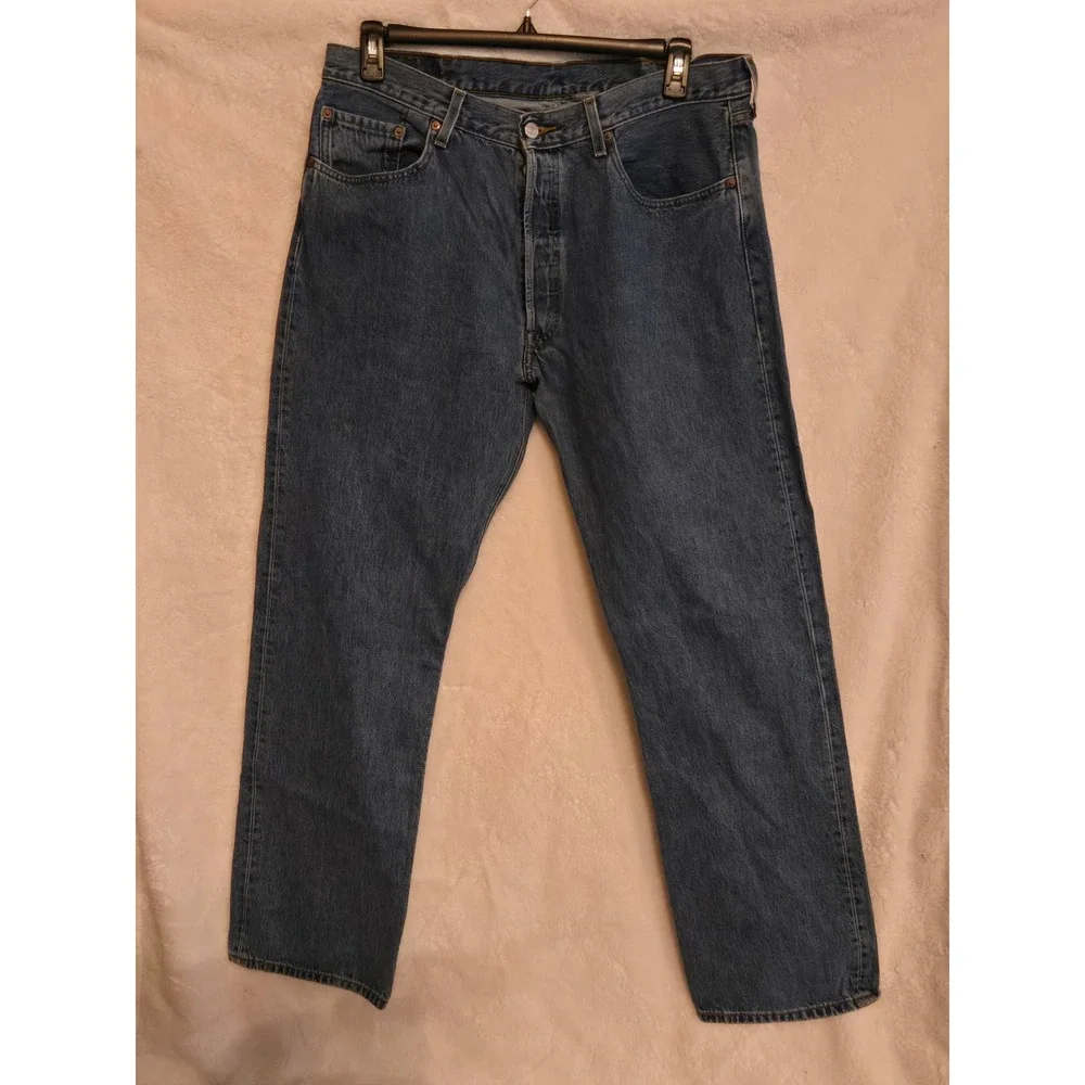 Levi's Men's‎ 38×32 501 Button Fly Jeans Medium Wash Straight Leg